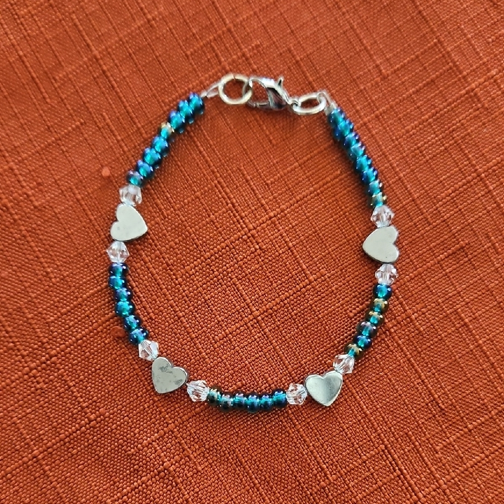 Elegant Silver and Blue Heart Bracelet Hand Made 6 Inches ( Hand Made)